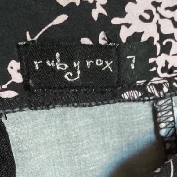 Ruby Rox Dress - Picture 6 of 8